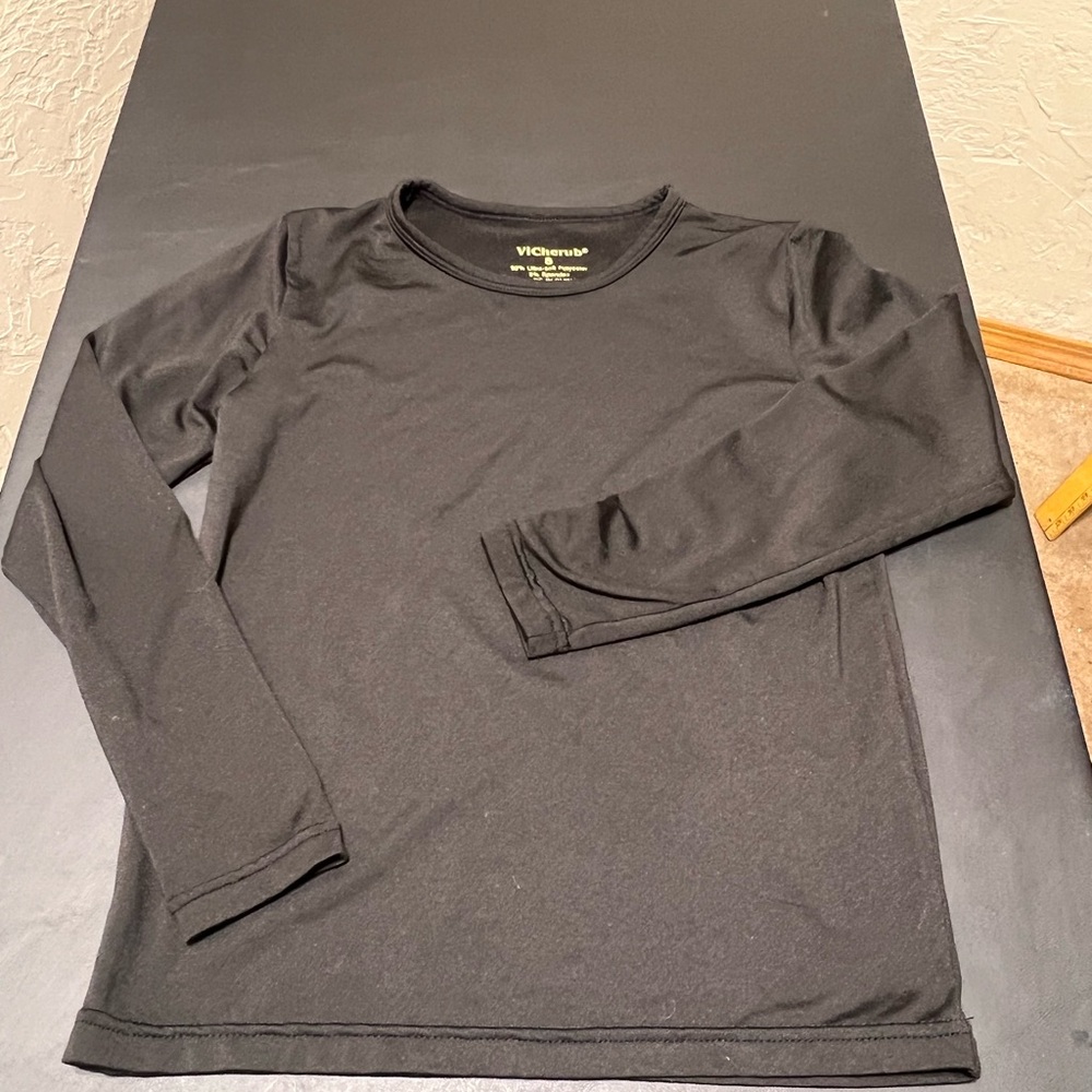 ViCherub Black Long Sleeve Thermal Shirt Boys Small